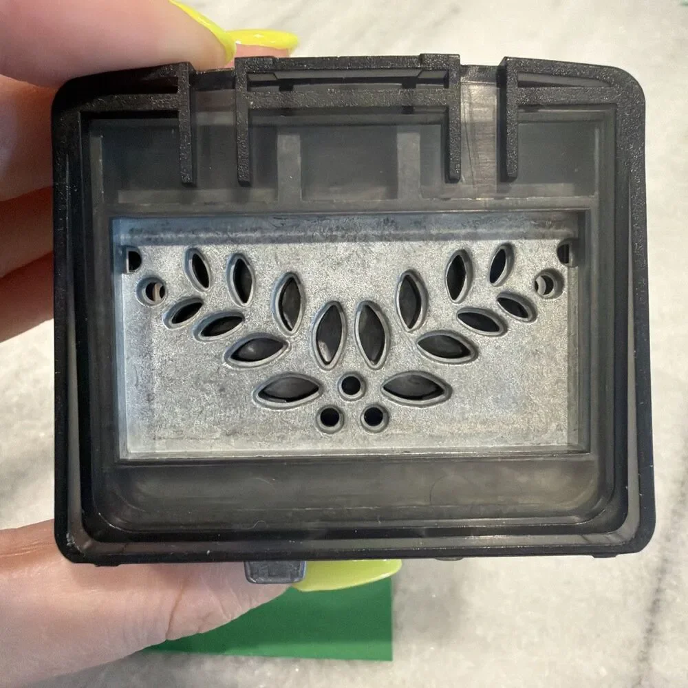 Creative Memories Garland Border Maker Cartridge Leaves